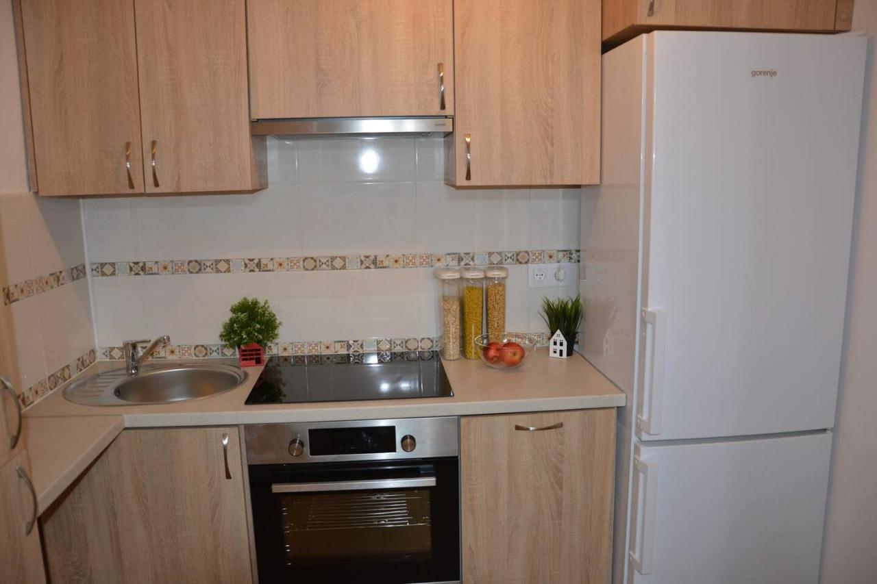 Ohmyhome - Park Mirowski Apartment วอร์ซอ ภายนอก รูปภาพ